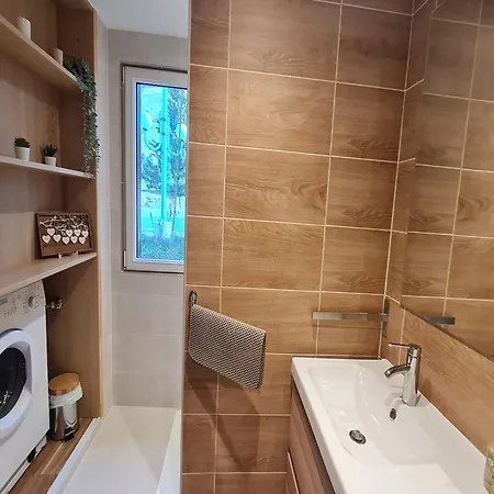 Apartment Family In Northern Alps *